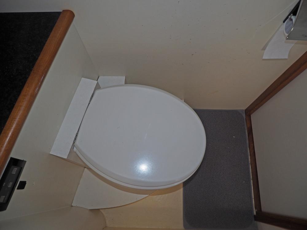 Cabin en avant, H&eacute;bergements